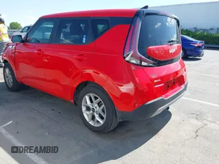 2025 Kia Soul LX with VIN KNDJ23AU3S7243779, listed as a IAAI auction lot 41990740 with 6,483 mi miles and . Bid and sale history available at DreamBid. Image 3.