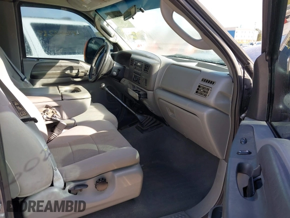 2004 Ford F-250 XL with VIN 1FTNX21P24EC17017, listed as a IAAI auction lot 40602285 with Not Provided miles and . Bid and sale history available at DreamBid. Image 5.