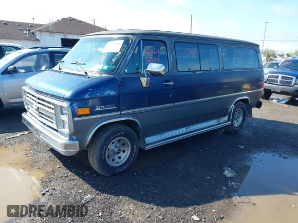 1988 Chevrolet Express Beauville with VIN 1GNEG25K7J7153739, listed as a IAAI auction lot 42216044 with 83,051 mi miles and . Bid and sale history available at DreamBid. Image 2.