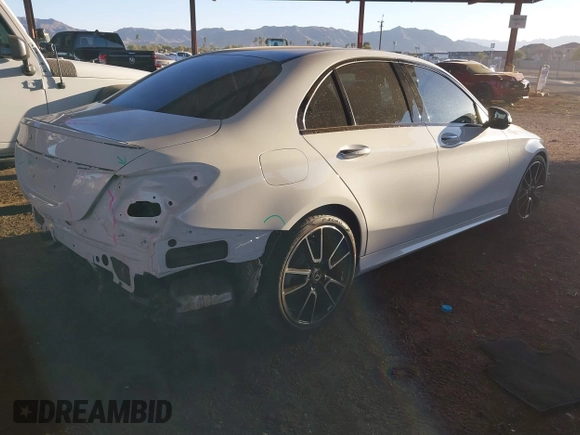 2019 Mercedes-Benz C 300 with VIN 55SWF8DB3KU309886, listed as a IAAI auction lot 41319273 with 49,023 mi miles and . Bid and sale history available at DreamBid. Image 4.