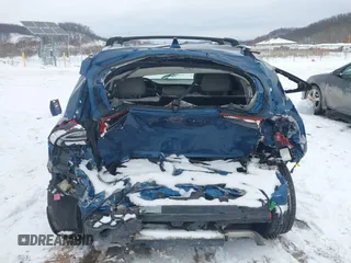2020 Kia Niro EX Premium with VIN KNDCE3LC2L5366796, listed as a IAAI auction lot 41280811 with 53,427 mi miles. Bid and sale history available at carsss.com. Image 6.