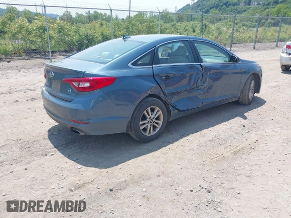 2016 Hyundai Sonata SE z VIN 5NPE24AF2GH426568, wystawiony jako IAAI lot #42415770 z przebiegiem 112 727 mil mil oraz . Historia ofert i sprzedaży dostępna na DreamBid. Obrazek 4.