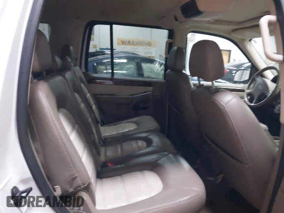 2004 Ford Explorer Eddie Bauer with VIN 1FMDU74K74ZA10371, listed as a IAAI auction lot 42281140 with 192,568 mi miles and . Bid and sale history available at DreamBid. Image 8.