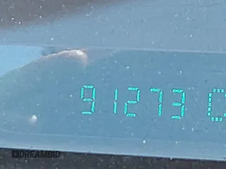 2002 Cadillac Eldorado ESC z VIN 1G6EL12Y72B102153, wystawiony jako IAAI lot #41861541 z przebiegiem 91 273 mil mil oraz . Historia ofert i sprzedaży dostępna na DreamBid. Obrazek 15.