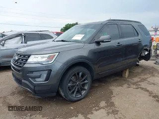 2017 Ford Explorer XLT z VIN 1FM5K7D86HGE19218, wystawiony jako IAAI lot #42344113 z przebiegiem 72 614 mil mil oraz . Historia ofert i sprzedaży dostępna na DreamBid. Obrazek 19.