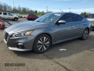2020 Nissan Altima SV z VIN 1N4BL4DV8LC282068, wystawiony jako Copart lot #50809315 z przebiegiem 25 261 mil mil oraz Szkoda całkowita • Salvage title. Historia ofert i sprzedaży dostępna na DreamBid. Obrazek 1.