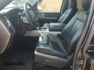 2015 Ford Expedition XLT z VIN 1FMJU1HT4FEF30220, wystawiony jako Copart lot #57818795 z przebiegiem 117 857 mil mil oraz Szkoda całkowita • Salvage title. Historia ofert i sprzedaży dostępna na DreamBid. Obrazek 7.
