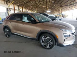 2019 Hyundai NEXO Limited z VIN KM8J84A65KU000722, wystawiony jako Copart lot #50009755 z przebiegiem 12 857 mil mil oraz Czysty tytuł • Clean title. Historia ofert i sprzedaży dostępna na DreamBid. Obrazek 4.