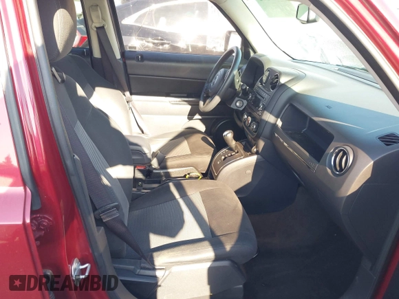 2016 Jeep Patriot Sport SE z VIN 1C4NJPBA8GD711742, wystawiony jako IAAI lot #42229302 z przebiegiem 122 732 mil mil oraz . Historia ofert i sprzedaży dostępna na DreamBid. Obrazek 5.