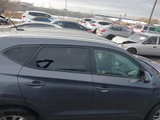 2016 Hyundai Tucson SE with VIN KM8J3CA47GU128085, listed as a IAAI auction lot 41109798 with 156,861 mi miles. Bid and sale history available at carsss.com. Image 13.