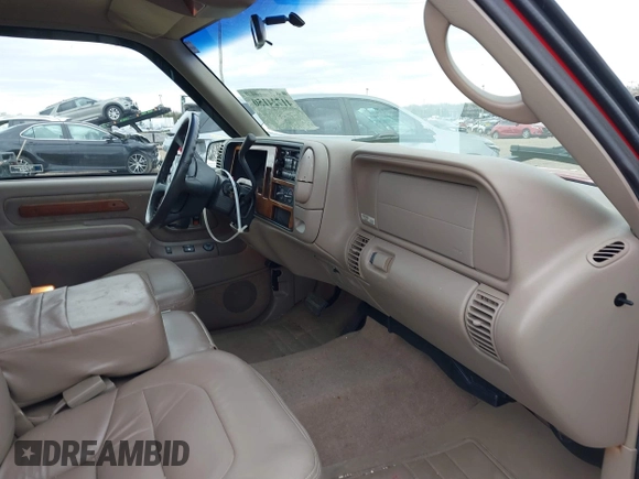 1998 Chevrolet Silverado 1500 with VIN 2GBEC19R1W1179817, listed as a IAAI auction lot 41724150 with 59,833 mi miles and . Bid and sale history available at DreamBid. Image 5.