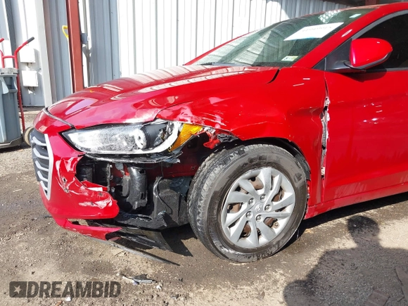 2018 Hyundai Elantra SE z VIN KMHD74LF9JU657311, wystawiony jako IAAI lot #41949915 z przebiegiem 82 174 mil mil oraz . Historia ofert i sprzedaży dostępna na DreamBid. Obrazek 6.