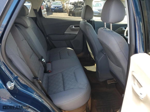 2022 Kia Niro LXS SE with VIN KNDCB3LC6N5500771, listed as a Copart auction lot 43725775 with 30,487 mi miles and Salvage Title. Bid and sale history available at carsss.com. Image 10.