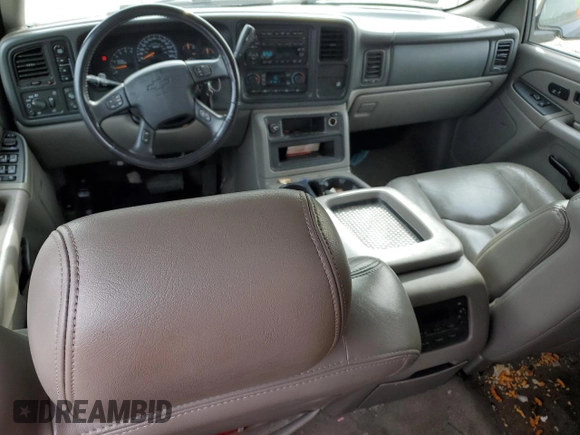 2005 Chevrolet Suburban LS with VIN 3GNFK16Z65G261496, listed as a Copart auction lot 80455624 with 139,102 mi miles and Salvage Title. Bid and sale history available at carsss.com. Image 8.