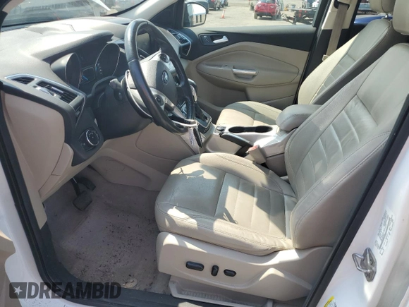 2013 Ford Escape SEL z VIN 1FMCU9H95DUD59797, wystawiony jako Copart lot #59533335 z przebiegiem 129 637 mil mil oraz Szkoda całkowita • Salvage title. Historia ofert i sprzedaży dostępna na DreamBid. Obrazek 7.