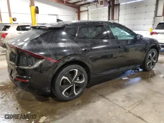2022 Kia EV6 GT-Line with VIN KNDC4DLC4N5060047, listed as a Copart auction lot 63613764 with 45,650 mi miles and Salvage Title. Bid and sale history available at carsss.com. Image 3.