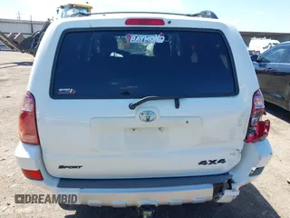 2004 Toyota 4Runner SR5 with VIN JTEBU14R240025253, listed as a IAAI auction lot 42170891 with 238,866 mi miles and . Bid and sale history available at DreamBid. Image 17.