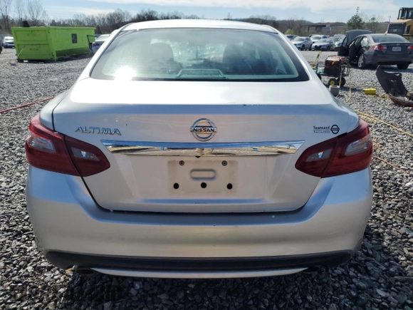 2018 Nissan Altima SR with VIN 1N4AL3AP2JC117125, listed as a Copart auction lot 49644115 with Not Provided miles and Salvage Title. Bid and sale history available at DreamBid. Image 6.