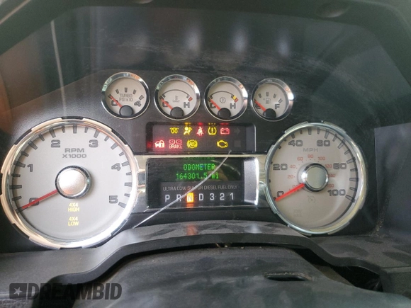 2009 Ford F-250 XL with VIN 1FTSW21R39EB19435, listed as a Copart auction lot 49723815 with 164,301 mi miles and Salvage title. Bid and sale history available at DreamBid. Image 9.
