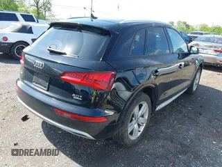 2018 Audi Q5 Premium with VIN WA1ANAFY1J2003708, listed as a IAAI auction lot 42116637 with 60,813 mi miles and . Bid and sale history available at DreamBid. Image 4.