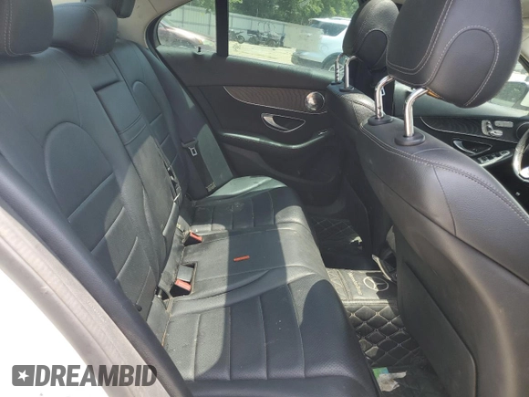 2016 Mercedes-Benz C 300 Luxury with VIN 55SWF4KB9GU165747, listed as a Copart auction lot 61984125 with 173,168 mi miles and Clean title. Bid and sale history available at DreamBid. Image 10.