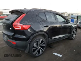2021 Volvo XC40 z VIN YV4ED3UR9M2561647, wystawiony jako Copart lot #85908524 z przebiegiem 31 479 mil mil oraz Szkoda całkowita • Salvage title. Historia ofert i sprzedaży dostępna na DreamBid. Obrazek 3.