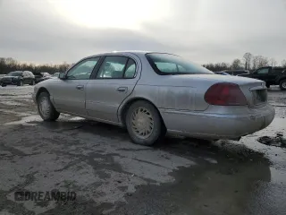 1998 Lincoln Continental with VIN 1LNFM97V0WY741632, listed as a Copart auction lot 42913755 with 192,451 mi miles and Salvage Title. Bid and sale history available at carsss.com. Image 2.