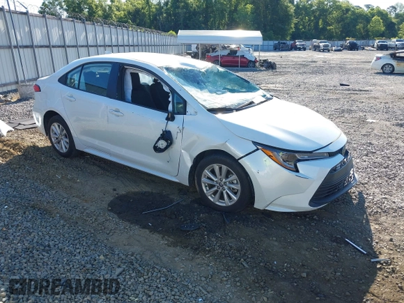 2024 Toyota Corolla LE with VIN 5YFB4MDE2RP152441, listed as a IAAI auction lot 42187904 with 8,599 mi miles and . Bid and sale history available at DreamBid. Image 1.
