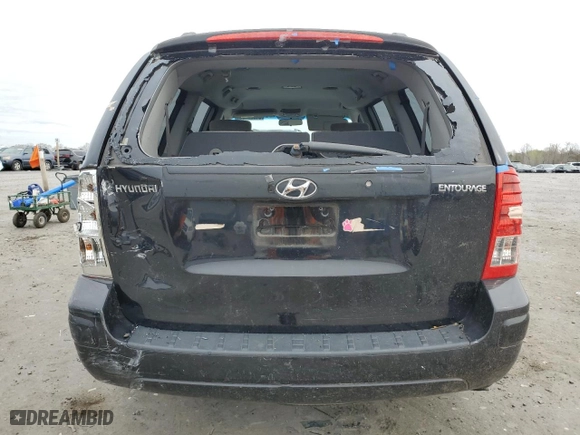 2008 Hyundai Entourage GLS with VIN KNDMC233786046573, listed as a Copart auction lot 51622795 with 173,321 mi miles and Salvage Title. Bid and sale history available at carsss.com. Image 6.