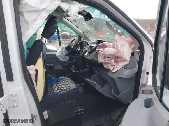 2019 Ford Transit Passenger Wagon XL with VIN 1FBZX2ZM2KKB63281, listed as a IAAI auction lot 41859263 with 39,294 mi miles. Bid and sale history available at carsss.com. Image 5.
