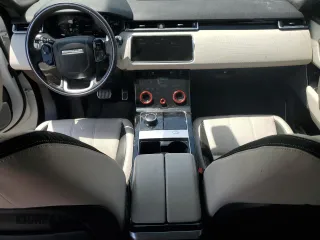 2018 Land Rover Range Rover Velar R-Dynamic SE z VIN SALYL2RV6JA756621, wystawiony jako Copart lot #54385295 z przebiegiem 91 454 mil mil oraz Czysty tytuł • Clean title. Historia ofert i sprzedaży dostępna na DreamBid. Obrazek 8.