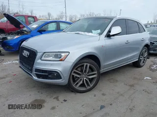 2016 Audi SQ5 Premium Plus with VIN WA1CCAFP6GA078389, listed as a IAAI auction lot 41315181 with 153,918 mi miles. Bid and sale history available at carsss.com. Image 18.