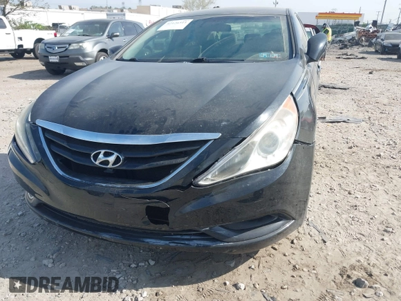 2011 Hyundai Sonata GLS with VIN 5NPEB4AC3BH158080, listed as a IAAI auction lot 42126511 with 176,000 mi miles and . Bid and sale history available at carsss.com. Image 6.