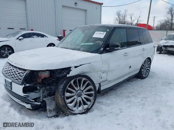 2018 Land Rover Range Rover Autobiography with VIN SALGV2RE9JA513620, listed as a IAAI auction lot 41326068 with NaN miles. Bid and sale history available at carsss.com. Image 2.