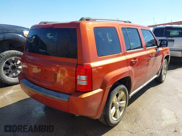 2010 Jeep Patriot Sport with VIN 1J4NT2GA3AD518535, listed as a IAAI auction lot 41638296 with 229,435 mi miles. Bid and sale history available at carsss.com. Image 4.