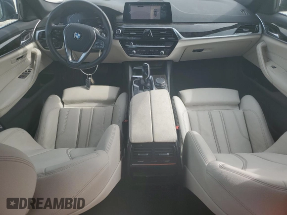 2020 BMW 5 Series 530i with VIN WBAJR3C00LWW70329, listed as a Copart auction lot 62140015 with 26,563 mi miles and Salvage title. Bid and sale history available at DreamBid. Image 8.