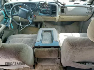 2002 Chevrolet Tahoe LS z VIN 1GNEC13V92R136479, wystawiony jako Copart lot #59803055 z przebiegiem 165 718 mil mil oraz Czysty tytuł • Clean title. Historia ofert i sprzedaży dostępna na DreamBid. Obrazek 8.