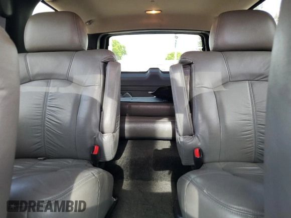 2002 Chevrolet Suburban LS with VIN 3GNEC16Z62G333723, listed as a Copart auction lot 59949255 with 151,548 mi miles and Salvage title. Bid and sale history available at DreamBid. Image 10.