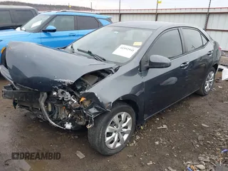 2015 Toyota Corolla L z VIN 5YFBURHE6FP282936, wystawiony jako IAAI lot #41592941 z przebiegiem 117 750 mil mil oraz . Historia ofert i sprzedaży dostępna na DreamBid. Obrazek 2.