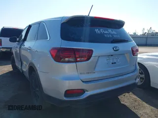 2020 Kia Sorento LX V6 with VIN 5XYPG4A50LG628036, listed as a IAAI auction lot 41457081 with Not Provided miles. Bid and sale history available at carsss.com. Image 3.