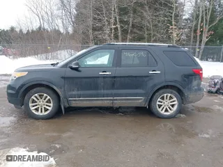 2014 Ford Explorer XLT with VIN 1FM5K8D85EGA00634, listed as a IAAI auction lot 41625396 with 190,926 mi miles. Bid and sale history available at carsss.com. Image 15.
