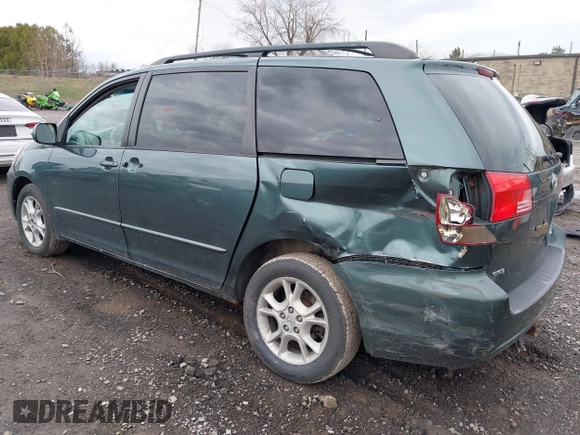 2004 Toyota Sienna XLE with VIN 5TDBA22C64S004906, listed as a IAAI auction lot 41892748 with 182,444 mi miles. Bid and sale history available at carsss.com. Image 3.