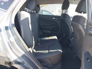 2019 Hyundai Tucson Ultimate with VIN KM8J3CAL2KU841671, listed as a IAAI auction lot 41889660 with 44,779 mi miles. Bid and sale history available at carsss.com. Image 8.