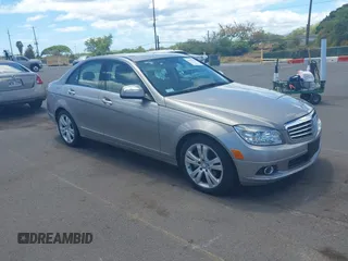 2008 Mercedes-Benz C 300 Sport z VIN WDDGF54X58F133255, wystawiony jako IAAI lot #42543589 z przebiegiem 47 072 mil mil oraz . Historia ofert i sprzedaży dostępna na DreamBid. Obrazek 1.
