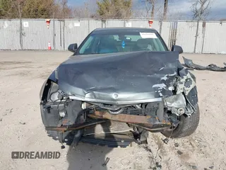 2012 Cadillac CTS Luxury z VIN 1G6DE5E51C0112608, wystawiony jako IAAI lot #41656992 z przebiegiem Nie podano mil oraz . Historia ofert i sprzedaży dostępna na DreamBid. Obrazek 12.