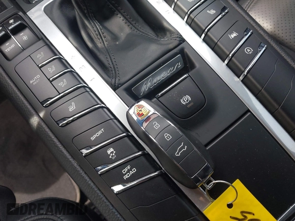 2021 Porsche Macan z VIN WP1AA2A57MLB05225, wystawiony jako IAAI lot #41963418 z przebiegiem 109 096 mil mil oraz . Historia ofert i sprzedaży dostępna na DreamBid. Obrazek 11.