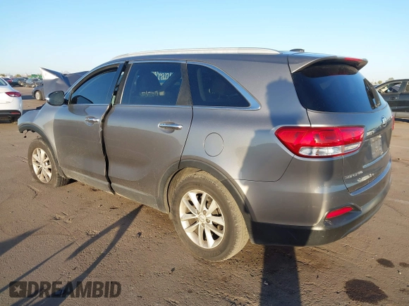 2018 Kia Sorento LX with VIN 5XYPG4A50JG387396, listed as a IAAI auction lot 40848247 with Not Provided miles and . Bid and sale history available at DreamBid. Image 3.