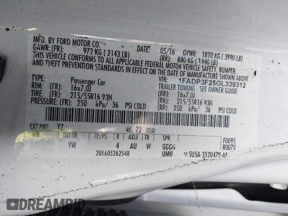 2016 Ford Focus SE with VIN 1FADP3F25GL339312, listed as a IAAI auction lot 41758115 with 77,972 mi miles. Bid and sale history available at carsss.com. Image 9.