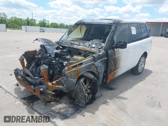 2012 Land Rover Range Rover HSE z VIN SALME1D47CA393573, wystawiony jako IAAI lot #42227646 z przebiegiem Nie podano mil oraz . Historia ofert i sprzedaży dostępna na DreamBid. Obrazek 16.