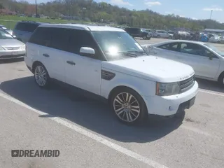 2011 Land Rover Range Rover Sport HSE LUX with VIN SALSK2D42BA701415, listed as a IAAI auction lot 41981027 with 108,324 mi miles. Bid and sale history available at carsss.com. Image 1.